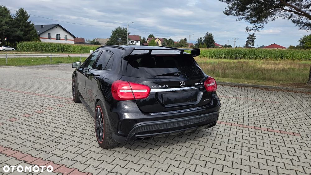 Mercedes-Benz GLA 45 AMG 4-Matic - 15