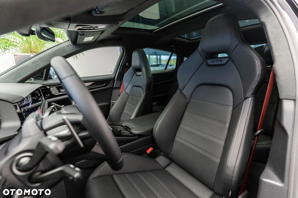 Porsche Panamera GTS - 14