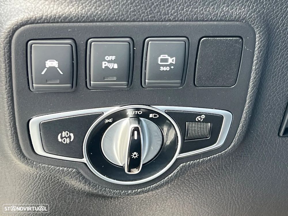 Mercedes-Benz X 350 - 19