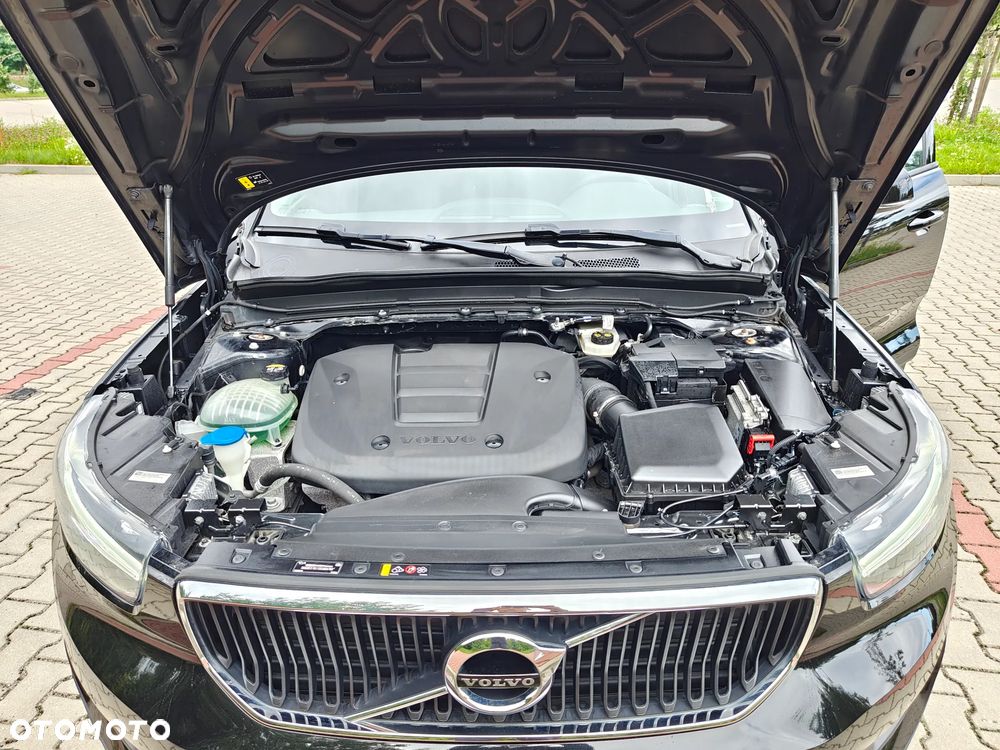 Volvo XC 40 - 40