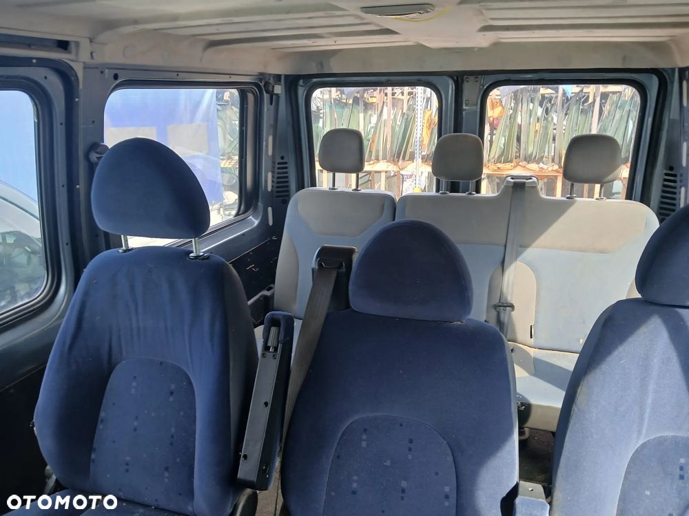 SIAT DUCATO L1H1 321 fotel fotele kanapa deska kokpit podsufitka boczek boczki klamka podłokietnik - 9