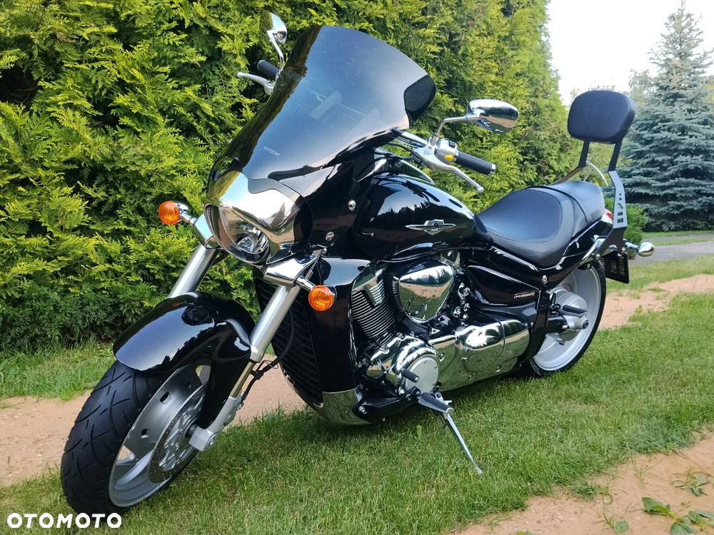 Suzuki Intruder - 6
