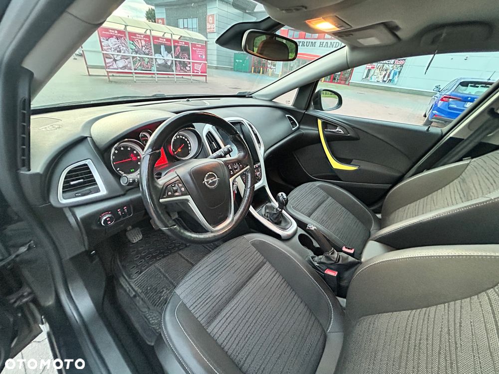 Opel Astra - 9