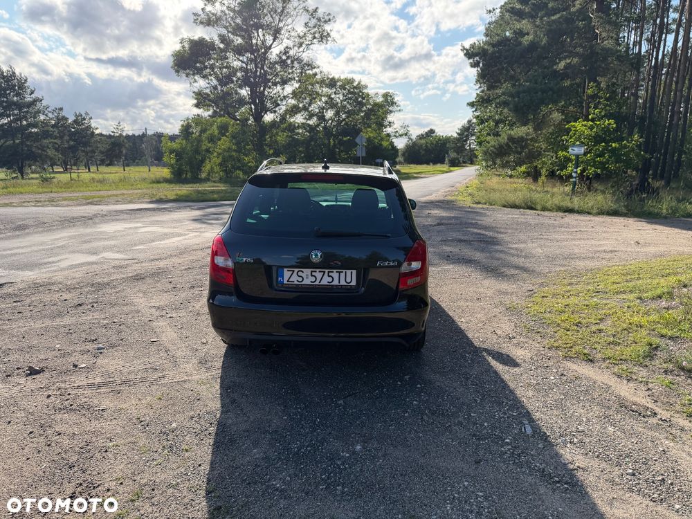 Skoda Fabia 1.4 TSI DSG RS - 6