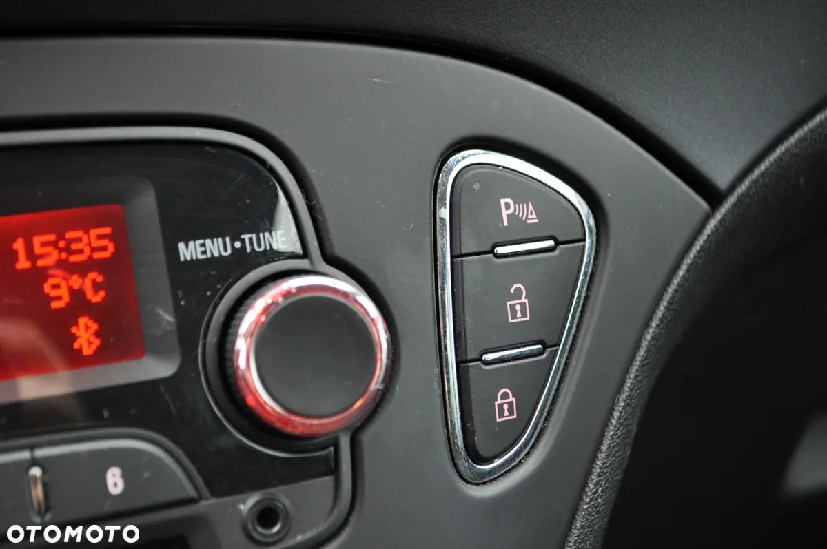 Opel Corsa - 33