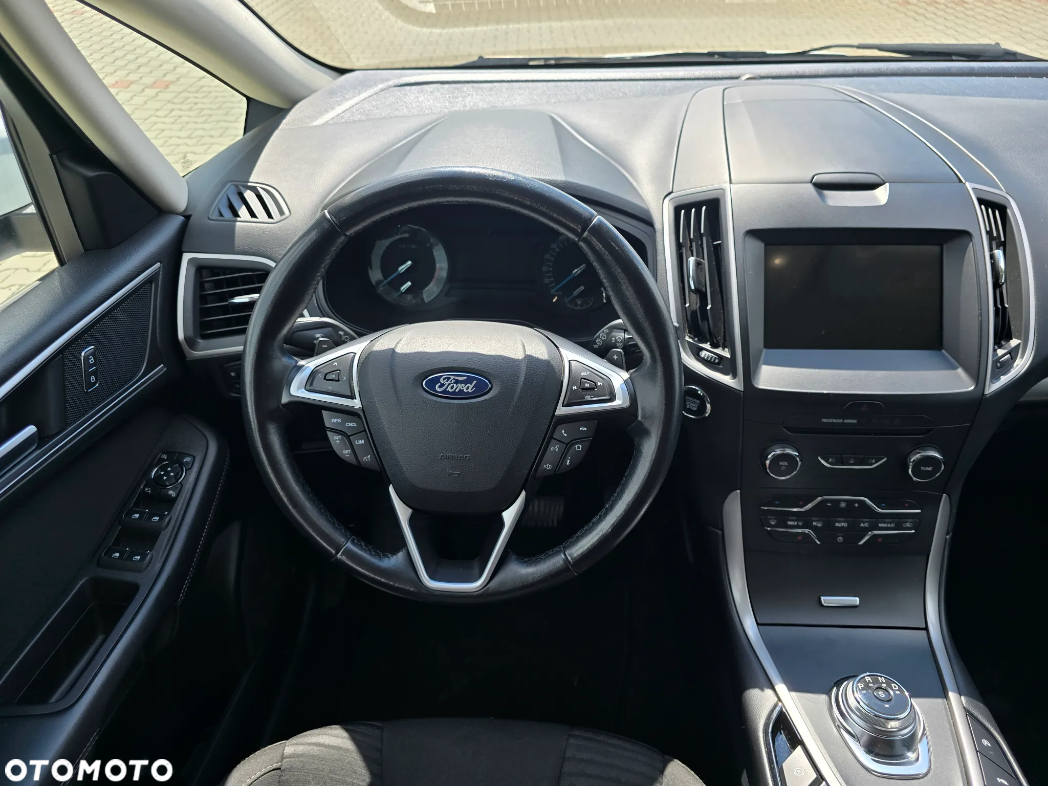 Ford S-Max 2.0 EcoBlue Titanium - 15