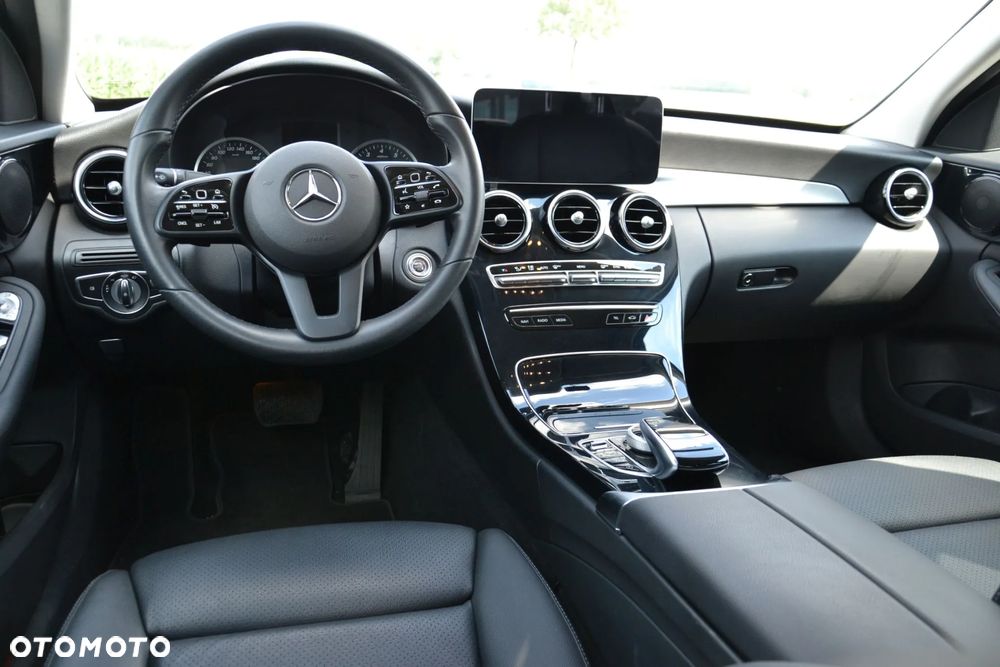 Mercedes-Benz Klasa C - 22