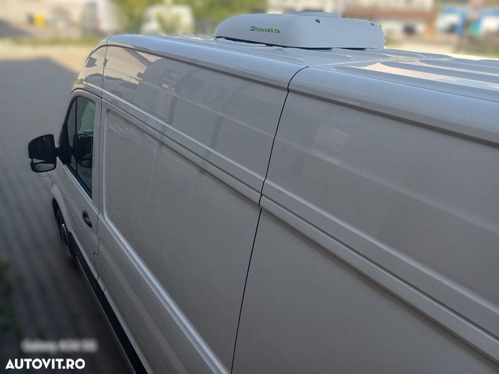 Volkswagen CRAFTER - 9