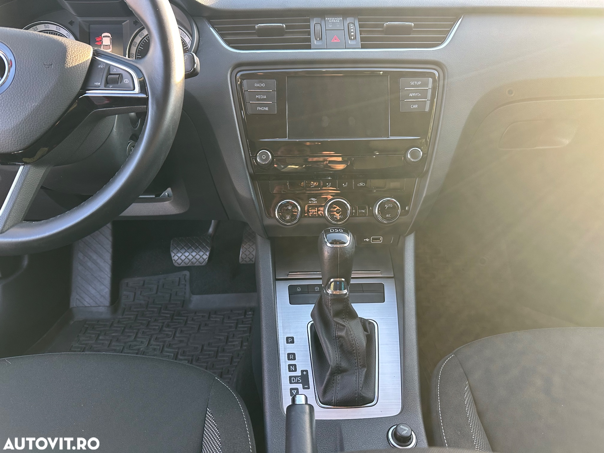 Skoda Octavia 1.6 TDI DSG Ambition - 7