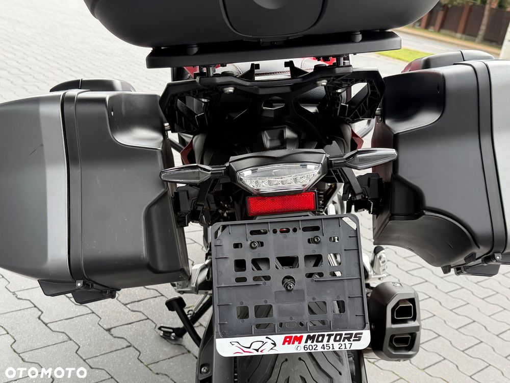 BMW XR - 25