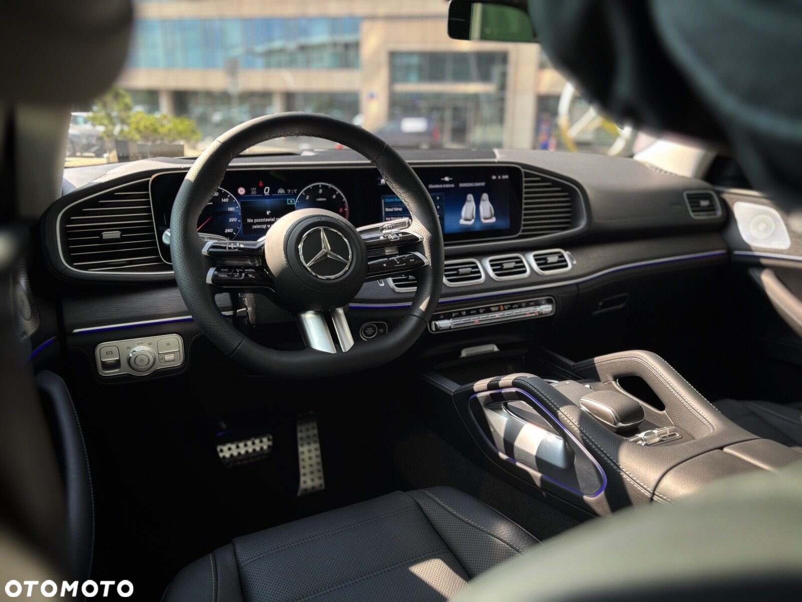 Mercedes-Benz GLS - 16