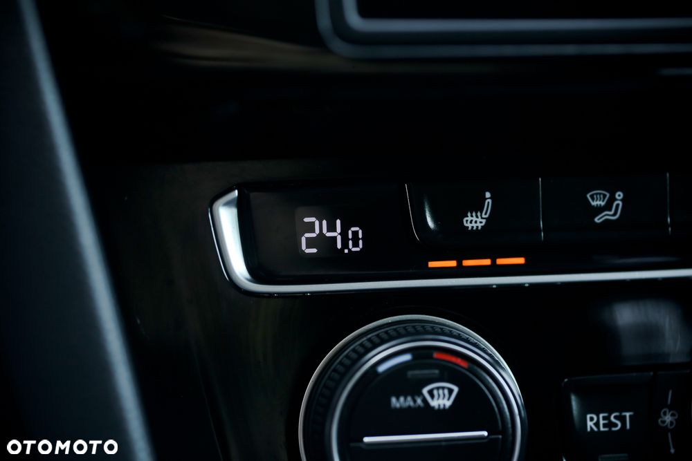Volkswagen Passat Variant - 31