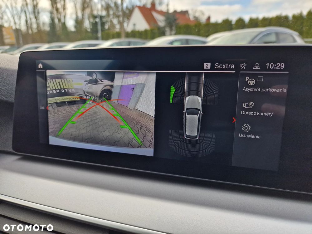 BMW Seria 5 518d - 31