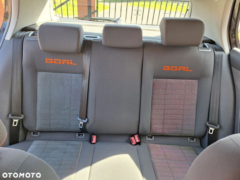 Volkswagen Golf 1.9 TDI Comfortline - 10
