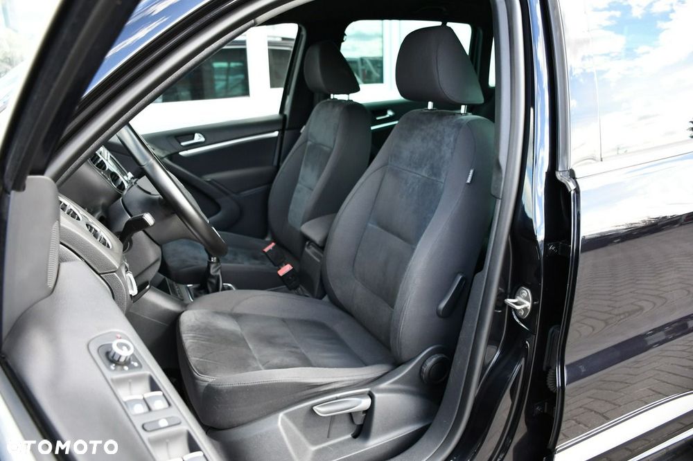 Volkswagen Tiguan - 18
