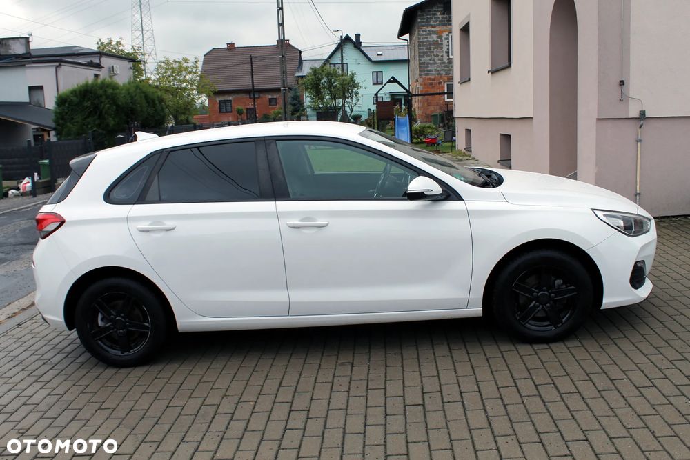Hyundai i30 blue 1.4 Classic Navigation - 8