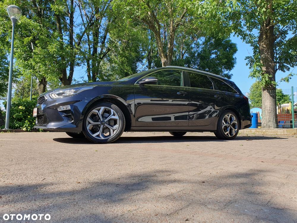 Kia Ceed 1.4 T-GDI DCT OPF Platinum Edition - 5
