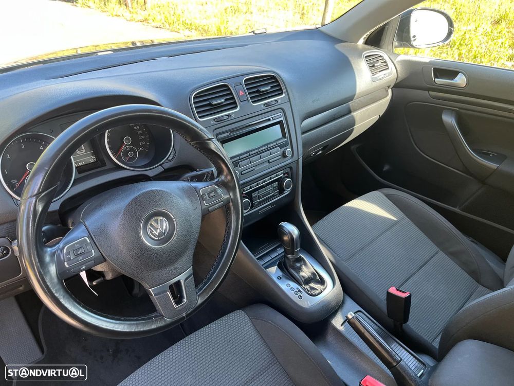 VW Golf Variant 1.6 TDi Confortline DSG - 10