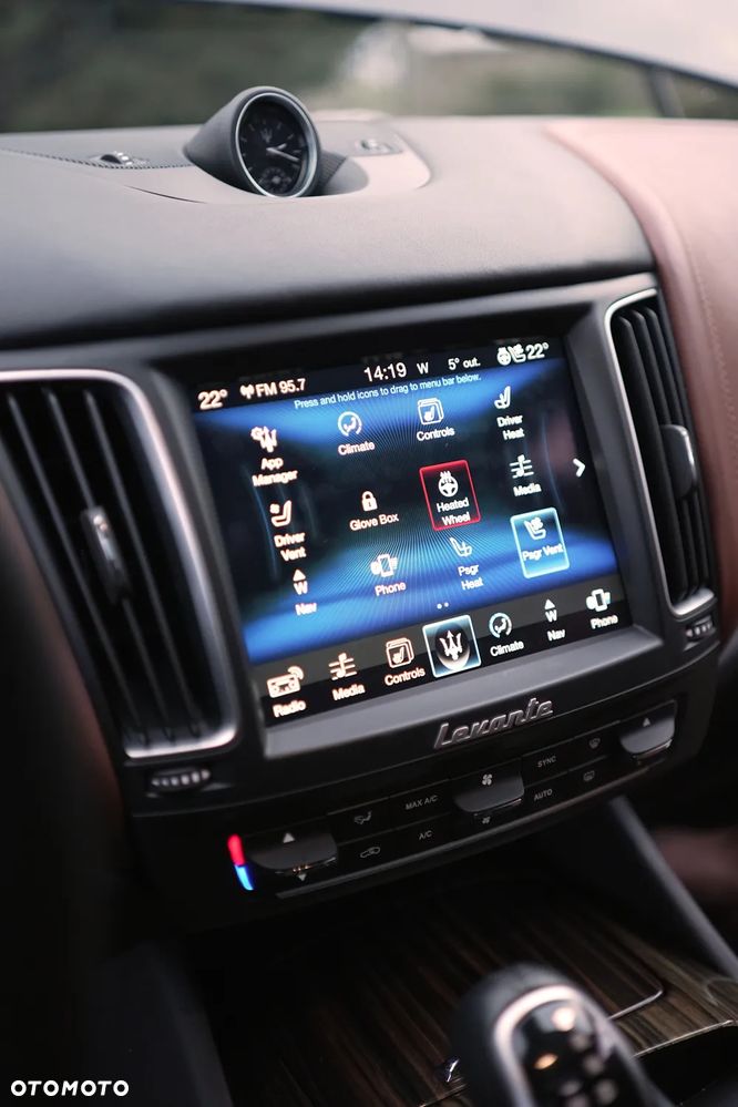 Maserati Levante - 16