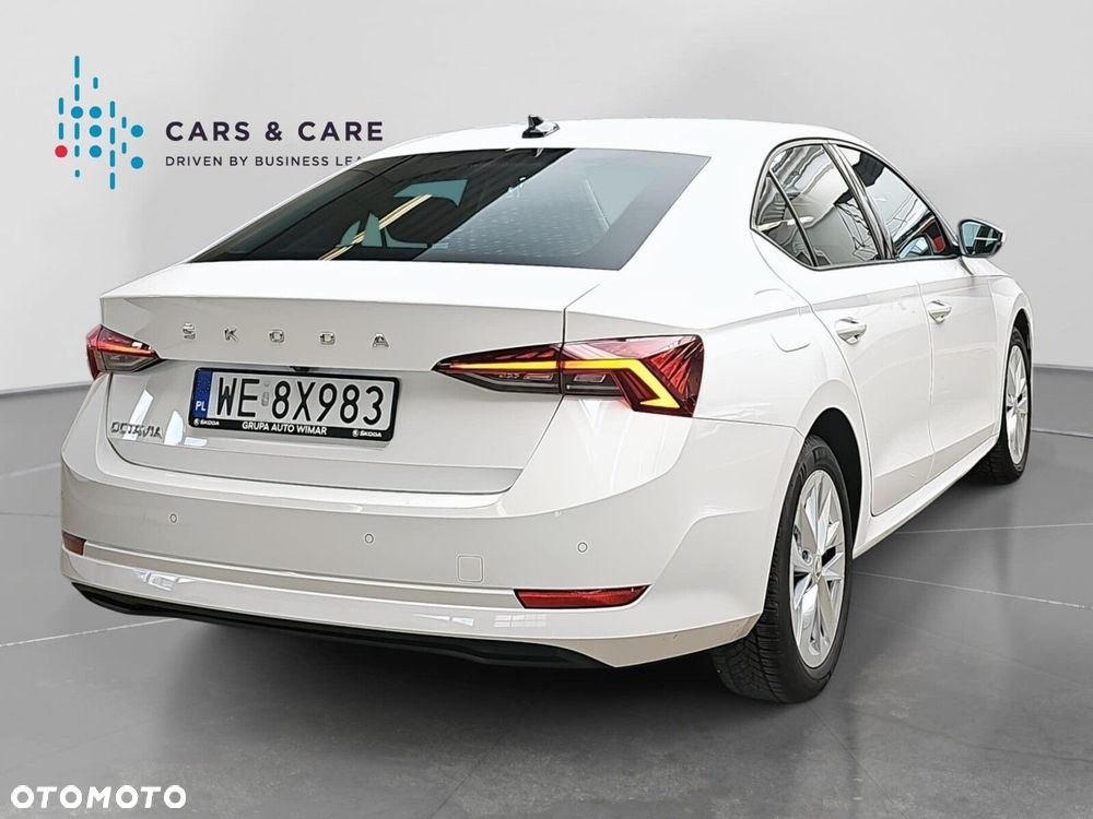 Skoda Octavia 2.0 TDI Ambition DSG - 24