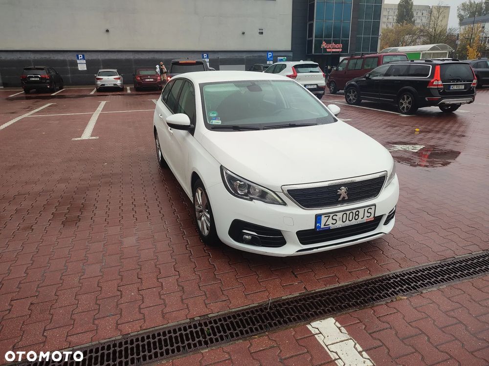 Peugeot 308 SW BlueHDi 100 Stop & Start Access - 4
