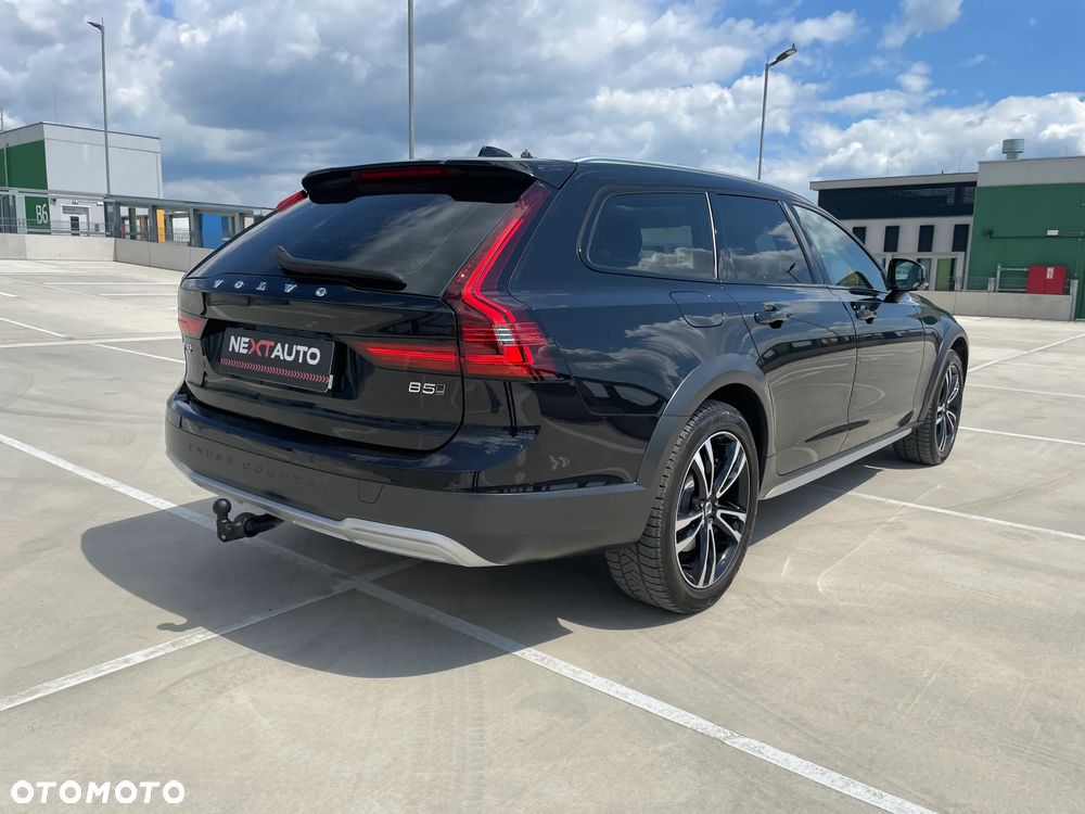 Volvo V90 Cross Country B5 D AWD Pro - 5