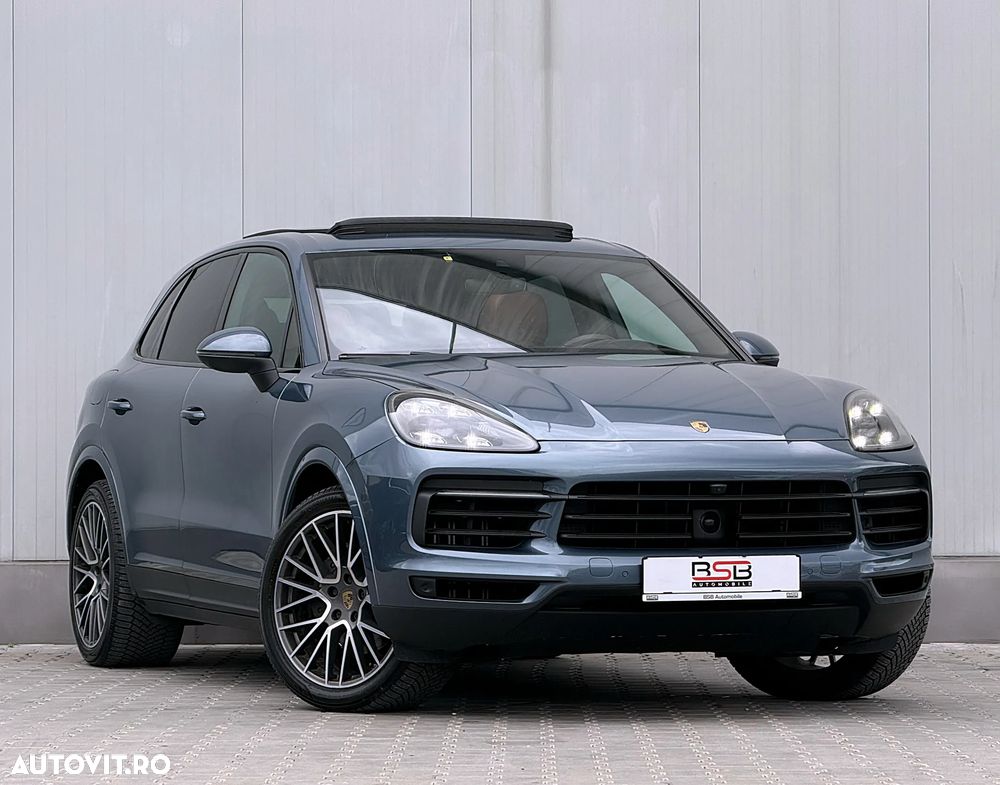 Porsche Cayenne Standard - 2
