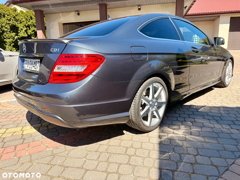 Mercedes-Benz Klasa C 250 CDI BlueEff Sport - 11