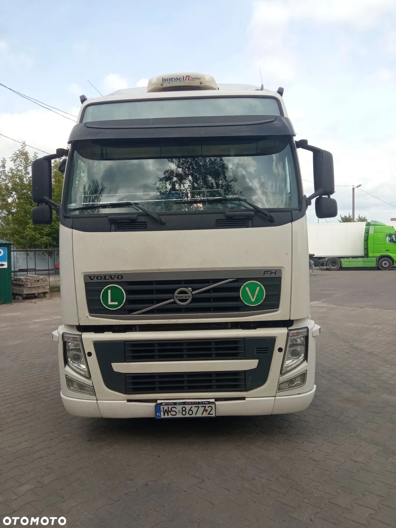 Volvo FH - 1