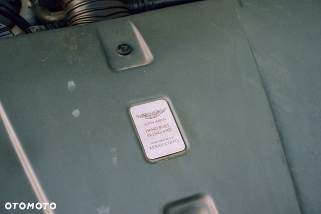 Aston Martin V8 Vantage 4,7 SportShift - 15