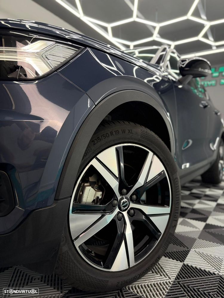 Volvo XC 40 Recharge Plus - 4