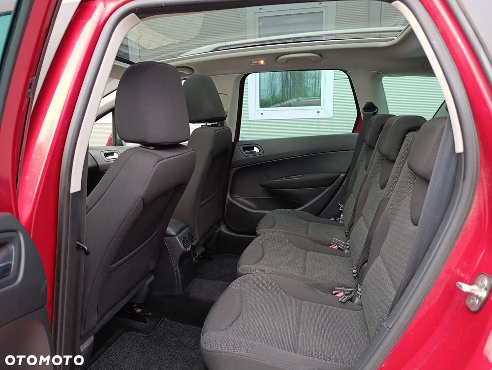 Peugeot 308 120 VTi Family - 16