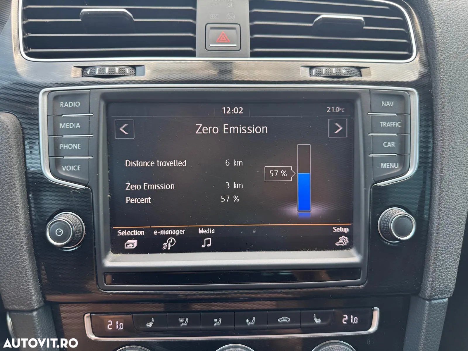 Volkswagen Golf 1.5 eHybrid OPF DSG GTE - 27