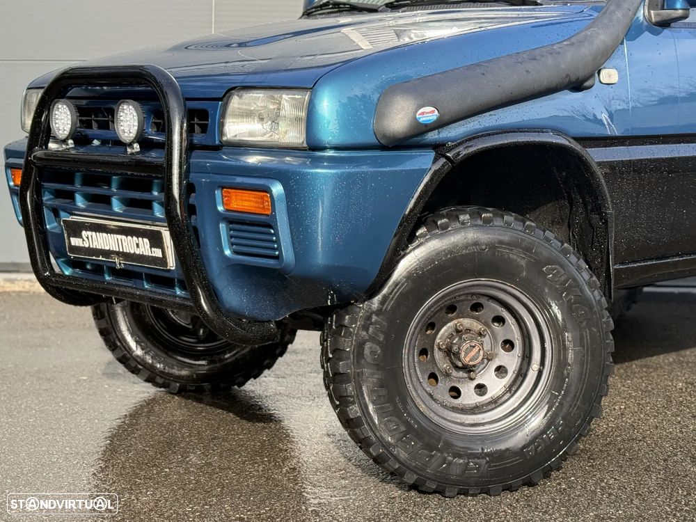 Nissan Terrano II 2.7 LX - 21