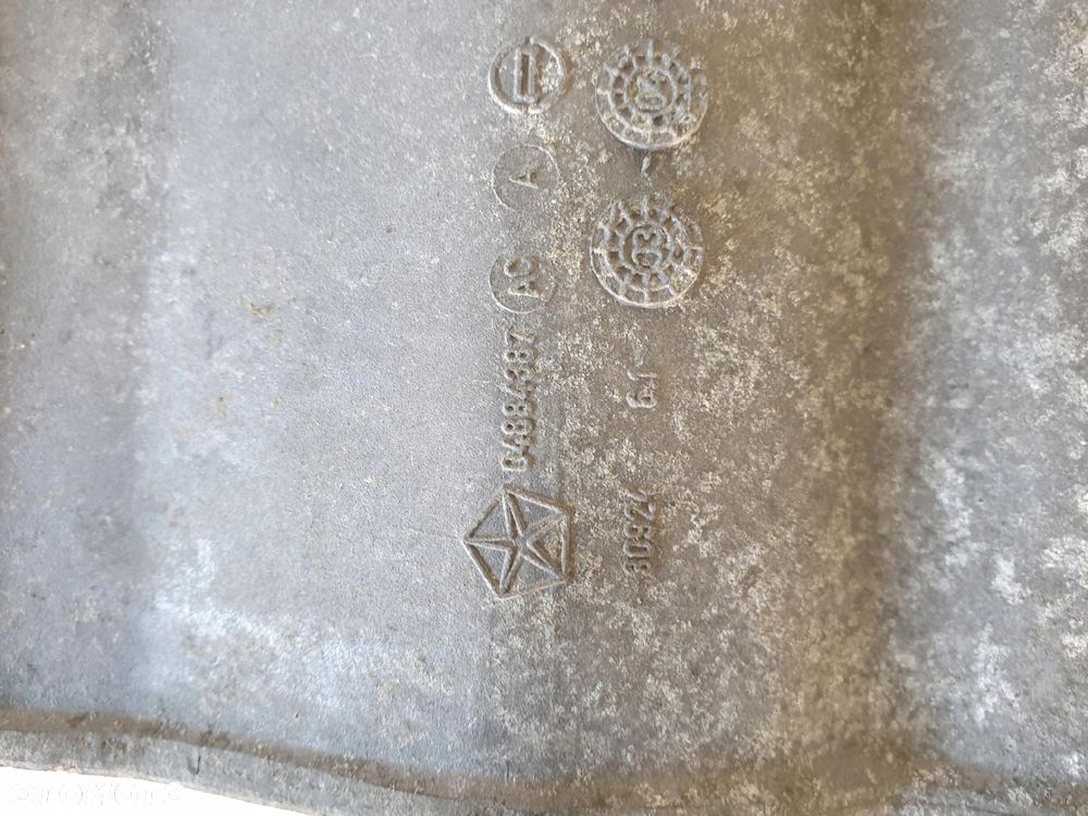 Pt Cruiser 2.4 16V MISKA OLEJU olejowa 04884387 - 3