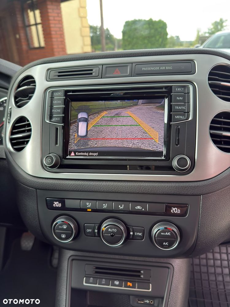 Volkswagen Tiguan 2.0 TDI SCR BlueMotion Technology Trend & Fun - 17