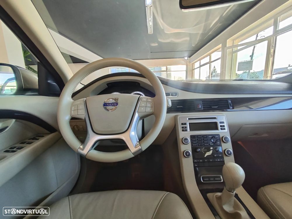 Volvo XC 70 2.4 D Drive Summum - 27