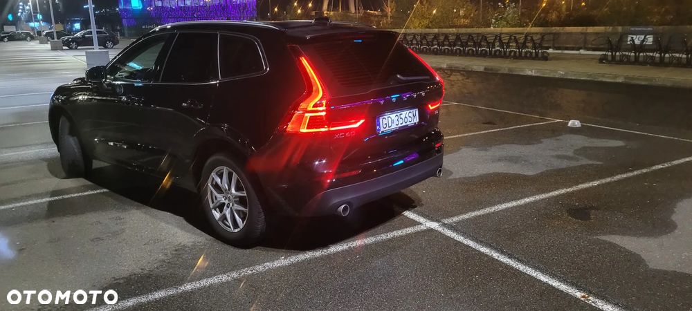 Volvo XC 60 T5 Momentum Pro - 18