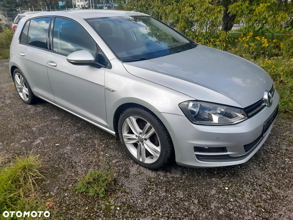 Volkswagen Golf - 9