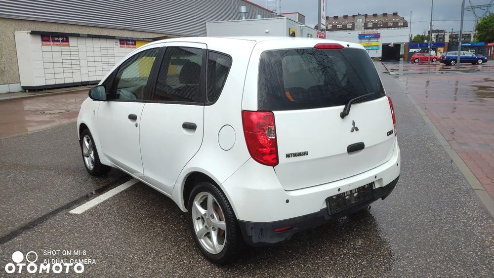Mitsubishi Colt 1.3 Inform - 9