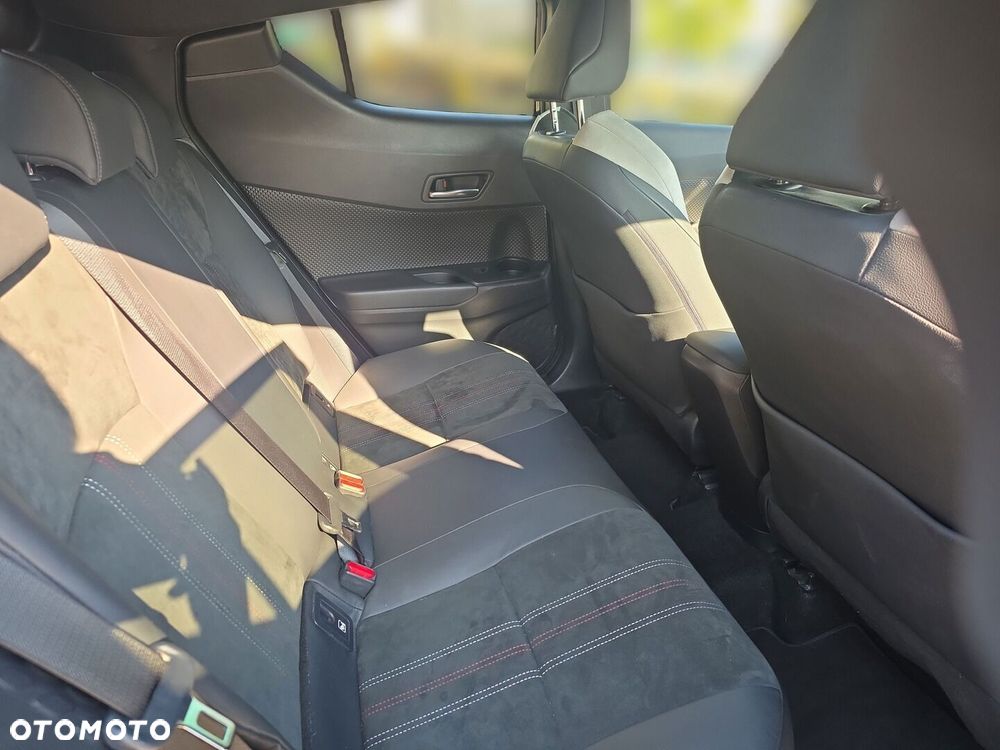 Toyota C-HR 1.8 Hybrid GPF GR Sport - 11