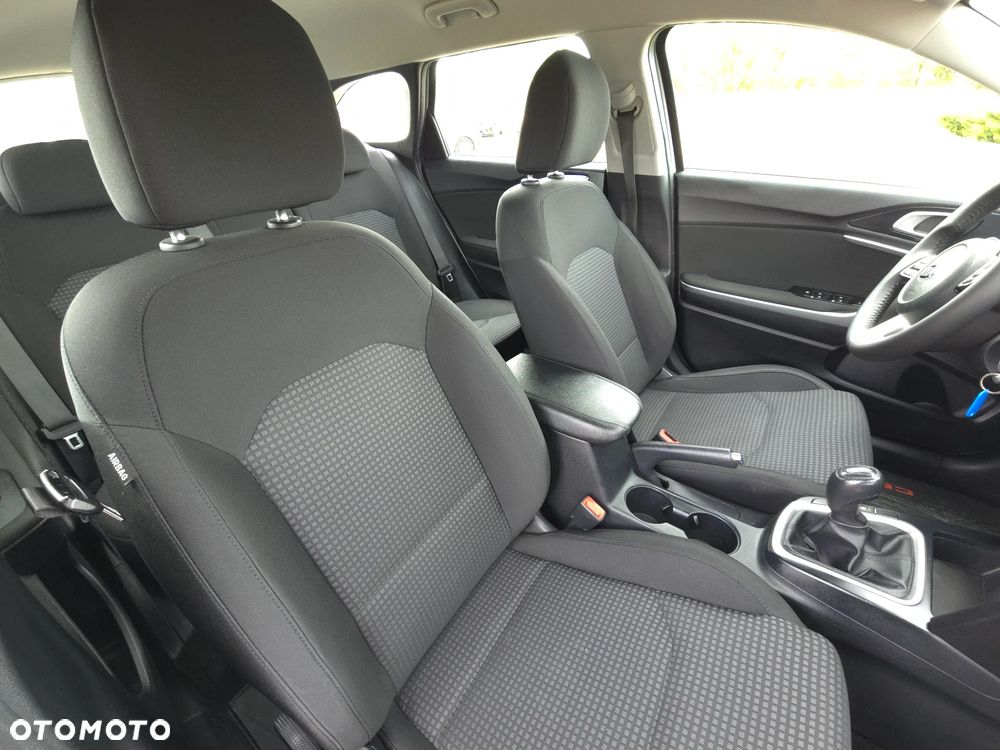 Kia Ceed 1.6 CRDi SCR L Business Line - 15