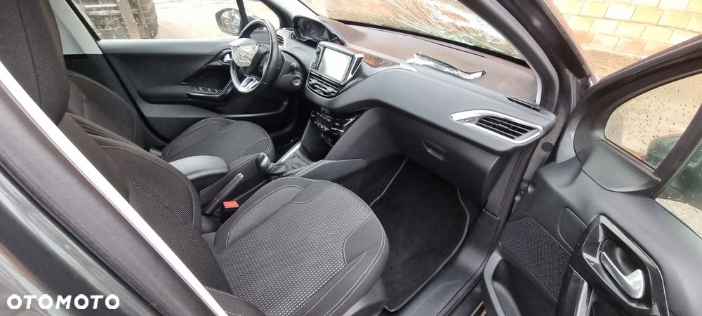 Peugeot 208 PureTech 82 Start & Stop Active - 8