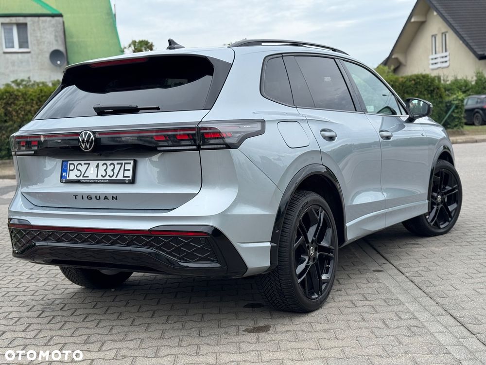 Volkswagen Tiguan 2.0 TDI SCR DSG R-Line - 17