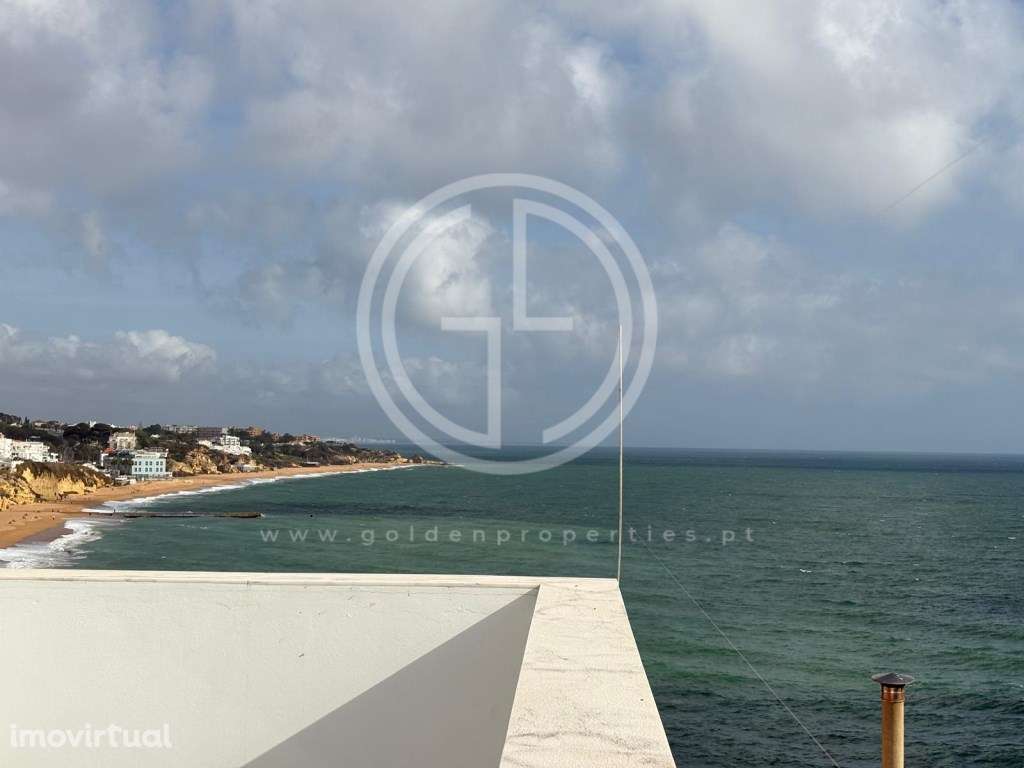 Moradia T3 frente mar com piscina em Albufeira - Grande imagem: 2/34