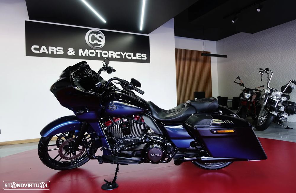 Harley-Davidson Road Glide CVO 117ci igual a nova - 13