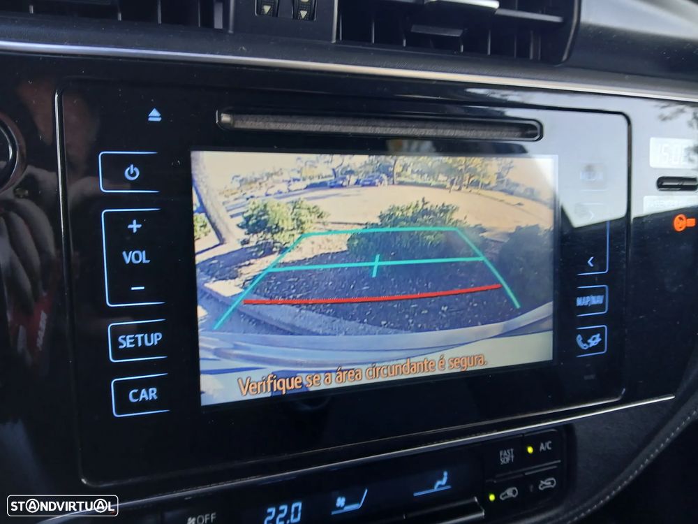 Toyota Auris Touring Sports 1.4 D-4D C.+P.Sport+Navi - 29