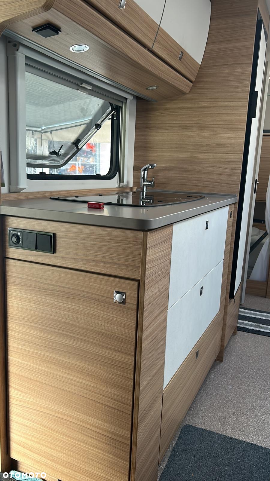 Dethleffs Camper 540 QMK - 6