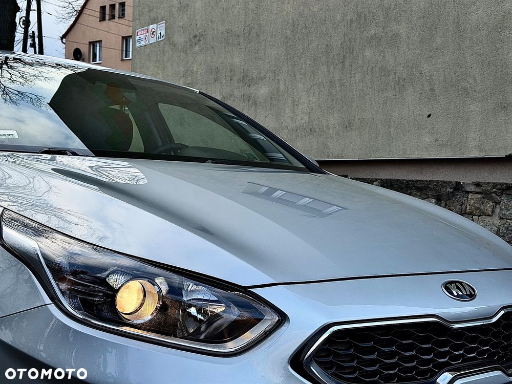 Kia Ceed 1.5 T-GDI L Business Line - 35