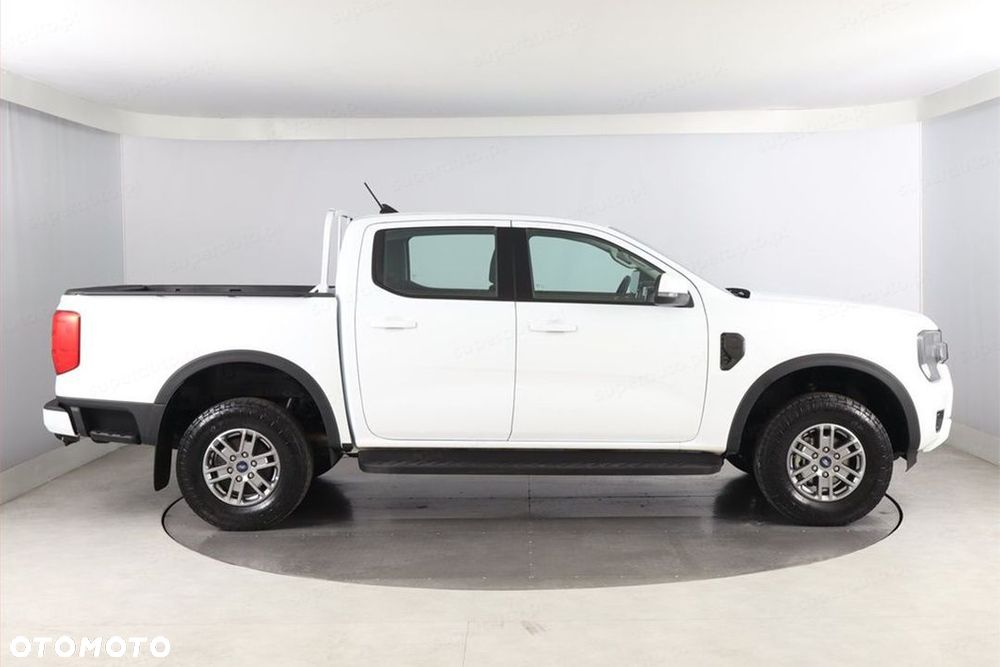 Ford Ranger XLT 4x4 A6 2.0 170KM - 8
